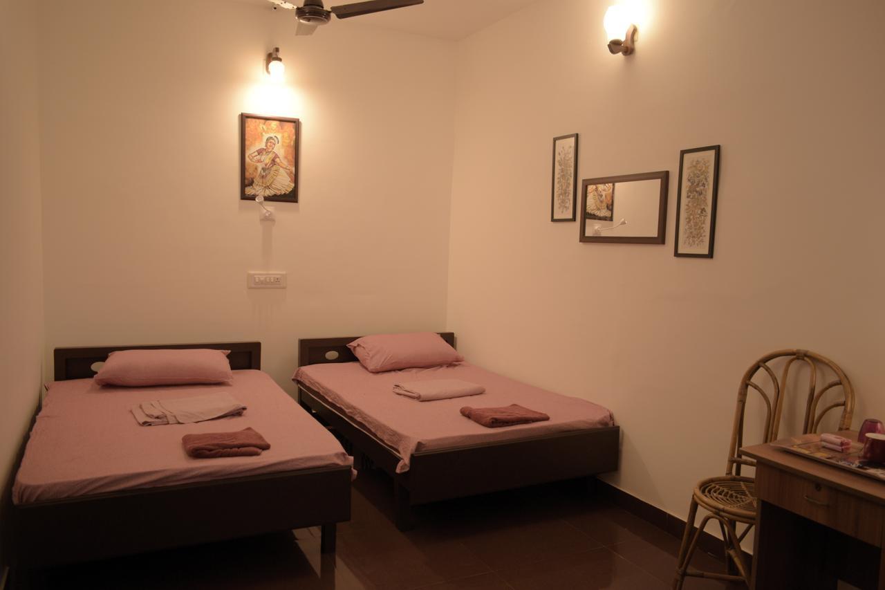 Vretreat Hotel Kokkanisseri Ngoại thất bức ảnh